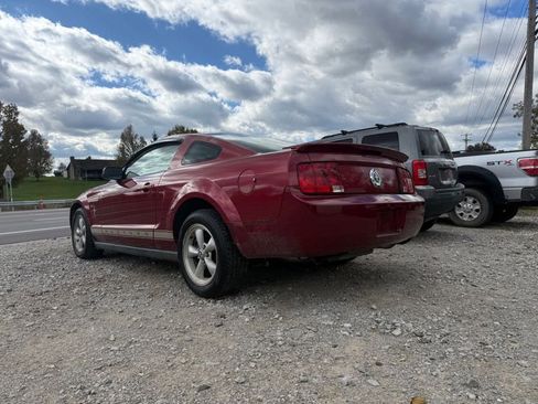 Used 2007 Ford Mustang Coupe image 4