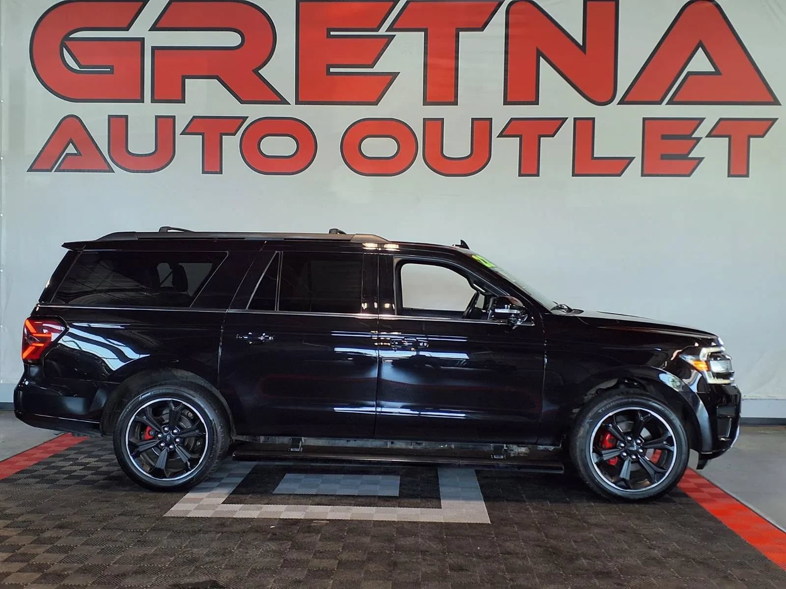 Used 2022 Ford Expedition Max Limited AWD/4WD image 1