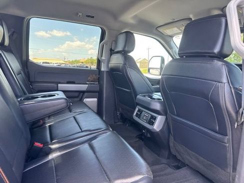 Used 2025 Ford F250 Lariat AWD/4WD image 26