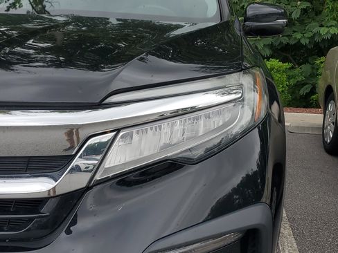 Used 2020 Honda Pilot Elite image 4