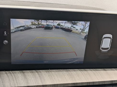 Certified 2023 Kia Telluride EX w/ EX Captain's Chair Package image 27