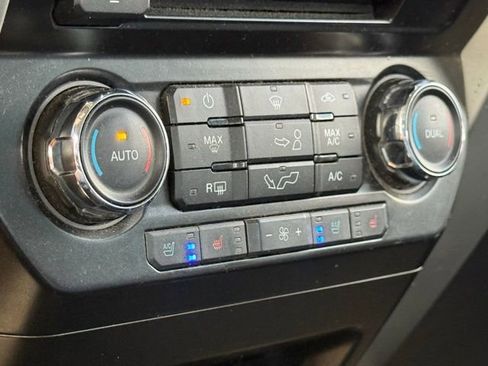 Used 2017 Ford F150 Lariat AWD/4WD image 20