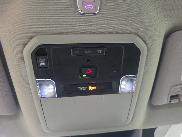 Used 2023 Toyota Tundra Limited w/ TRD Off-Road Package AWD/4WD image 23