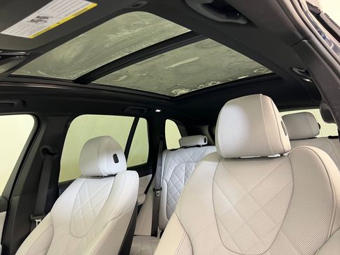 Used 2024 BMW X5 xDrive40i w/ M Sport Package image 15