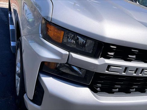 Used 2020 Chevrolet Silverado 1500 Custom w/ Custom Value Package image 27