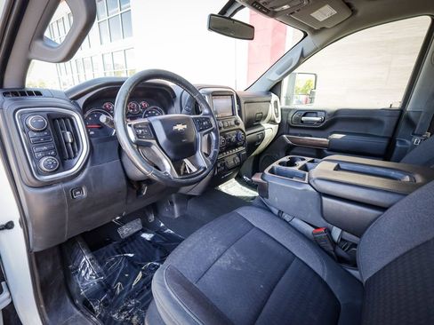 Used 2021 Chevrolet Silverado 2500 LT w/ Fleet Comfort Package AWD/4WD image 12