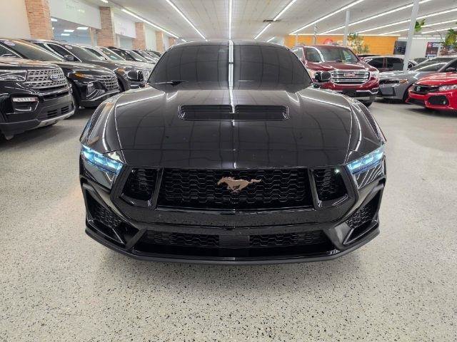 Used 2025 Ford Mustang GT Premium RWD image 3