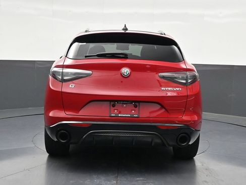 Used 2024 Alfa Romeo Stelvio Veloce AWD/4WD image 4