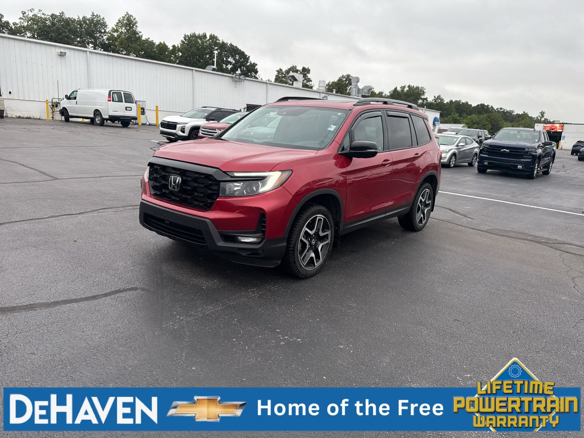 Used 2022 Honda Passport Elite image 2