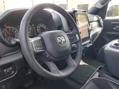 Used 2025 RAM 1500 Laramie image 16