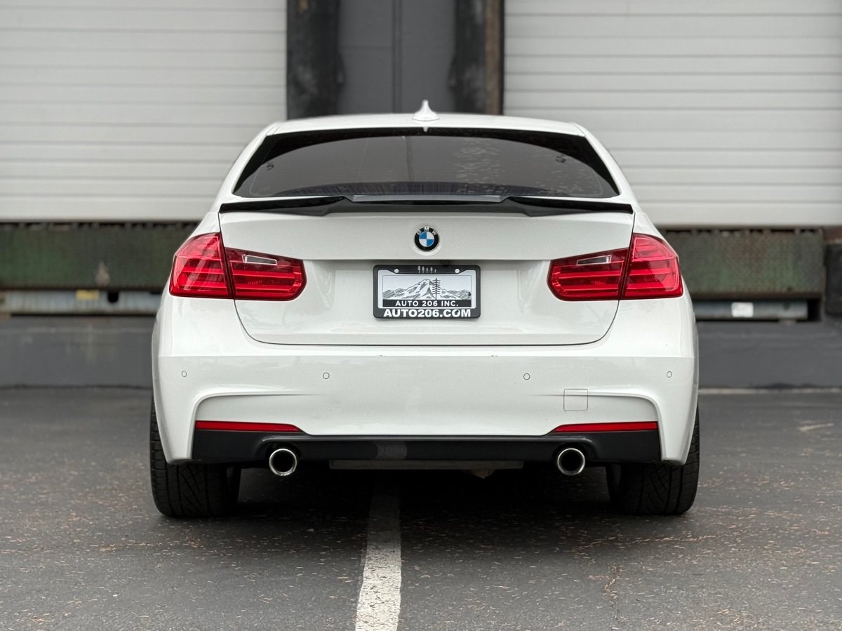 Used 2014 BMW 335i Sedan RWD image 4