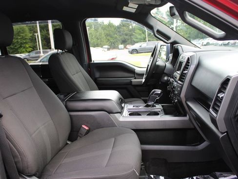 Used 2017 Ford F150 XLT w/ Equipment Group 301A Mid AWD/4WD image 13