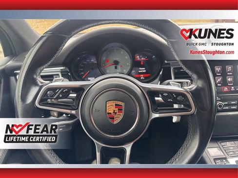 Used 2017 Porsche Macan S w/ Premium Package Plus image 28