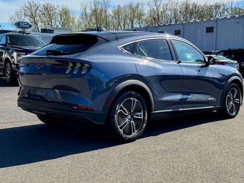 Used 2021 Ford Mustang Mach-E Select w/ Comfort/Appearance Package AWD/4WD image 3