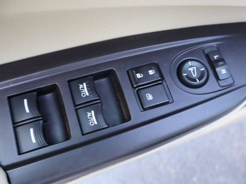 Used 2014 Acura RDX AWD w/ Technology Package image 27
