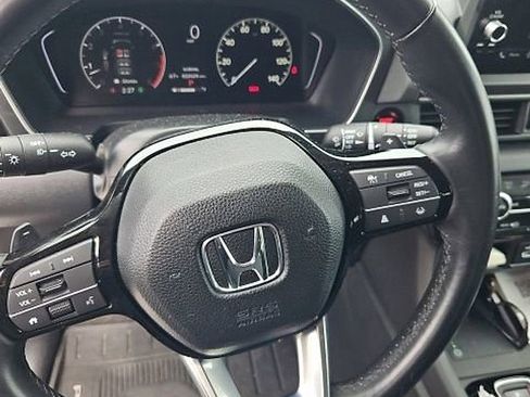 Used 2024 Honda Pilot EX-L image 11