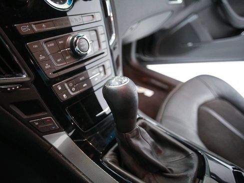 Used 2014 Cadillac CTS V image 16