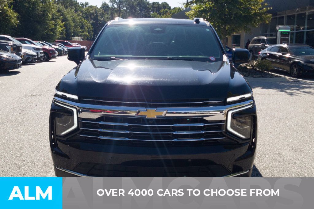 Used 2025 Chevrolet Tahoe LT RWD image 2