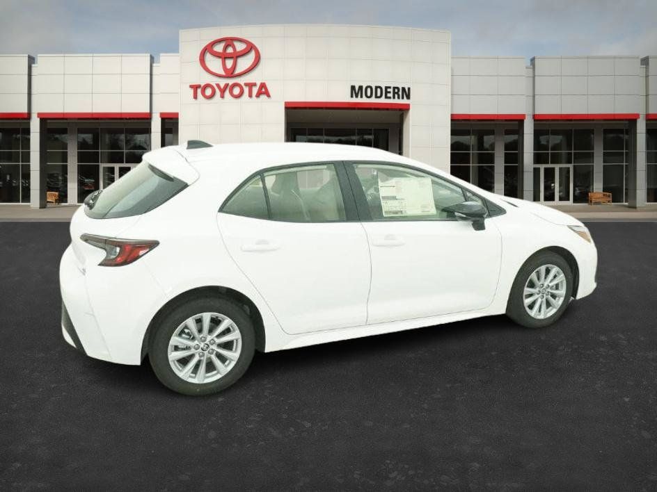 New 2026 Toyota Corolla SE FWD image 23
