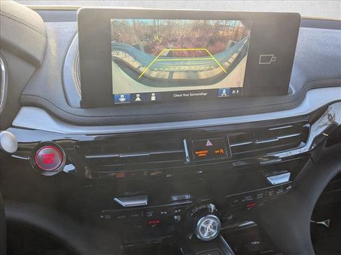 Used 2025 Acura MDX image 13