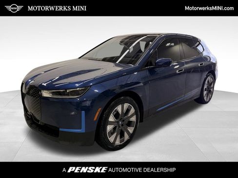 Used 2024 BMW iX xDrive50 AWD/4WD image 1