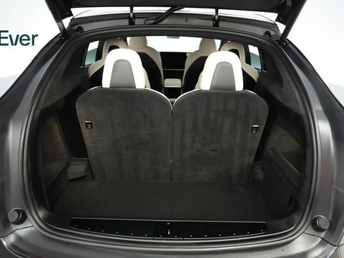 Used 2024 Tesla Model X AWD/4WD image 8