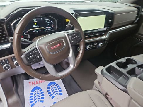 Used 2023 GMC Sierra 1500 SLE AWD/4WD image 12