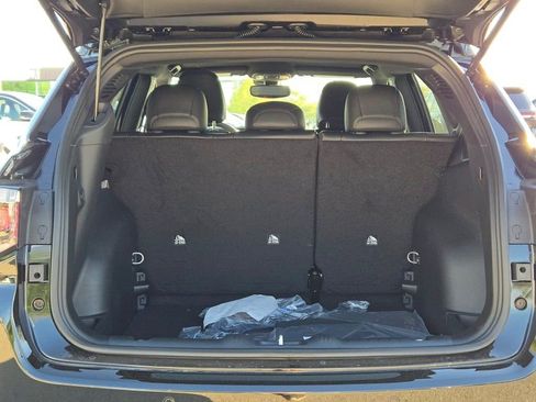 New 2026 Jeep Compass Limited image 16