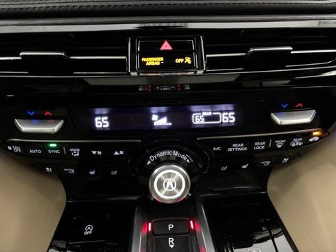 Certified 2025 Acura MDX SH-AWD w/ Advance Package image 20