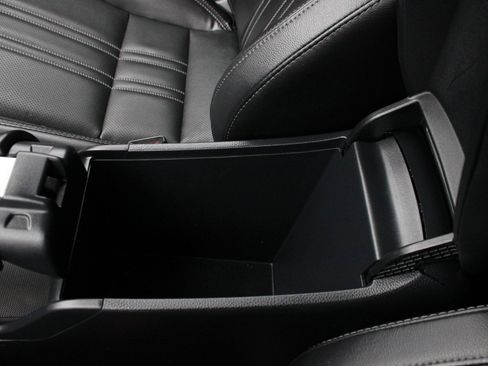 Used 2025 Honda HR-V EX-L image 47