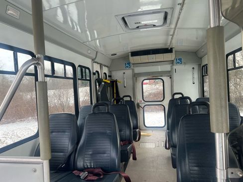 Used 2014 Ford E-450 and Econoline 450 Super Duty w/ Shuttle Bus Prep Package image 8