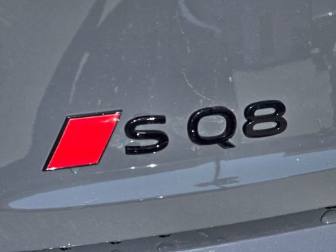 Used 2024 Audi SQ8 e-tron Premium Plus w/ Black Optic Package image 29