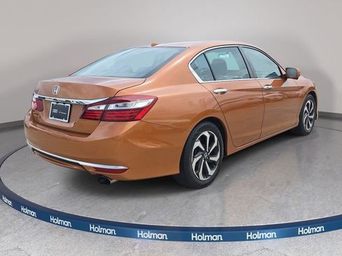 Used 2016 Honda Accord EX image 6