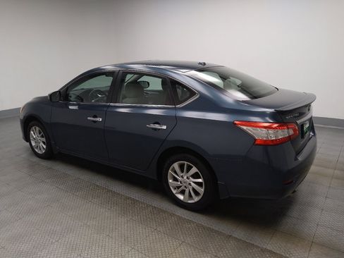 Used 2015 Nissan Sentra SV w/ Style Package FWD image 2