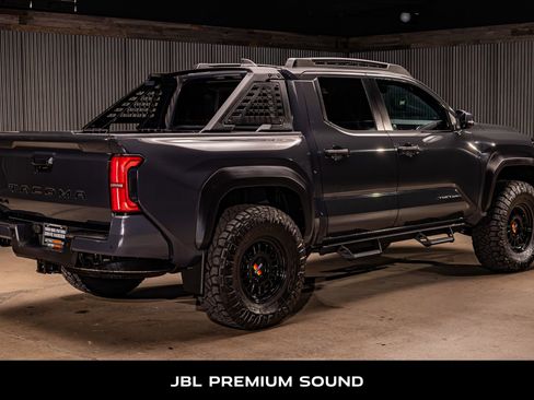 Used 2024 Toyota Tacoma TRD Off-Road w/ TRD Off Road Upgrade Package AWD/4WD image 9