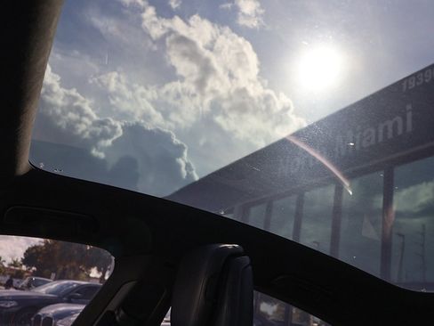 Used 2020 Porsche Taycan Turbo image 23