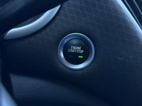 Used 2022 Chevrolet Malibu LT image 33