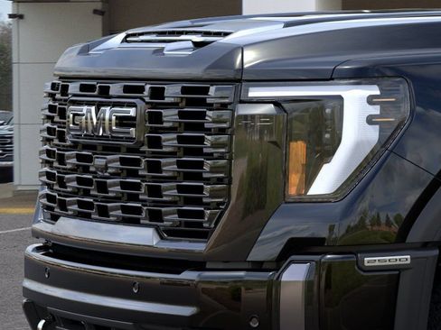 New 2026 GMC Sierra 2500 Denali Ultimate AWD/4WD image 13