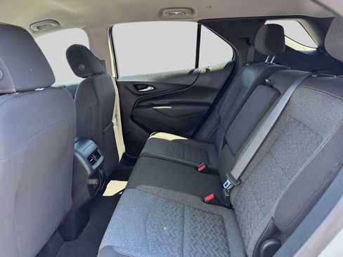 Used 2023 Chevrolet Equinox LT AWD/4WD image 11