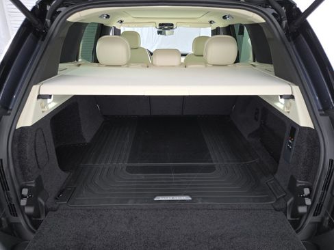 New 2026 Land Rover Range Rover SE AWD/4WD image 15