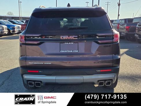 Used 2025 GMC Acadia Elevation AWD/4WD image 6