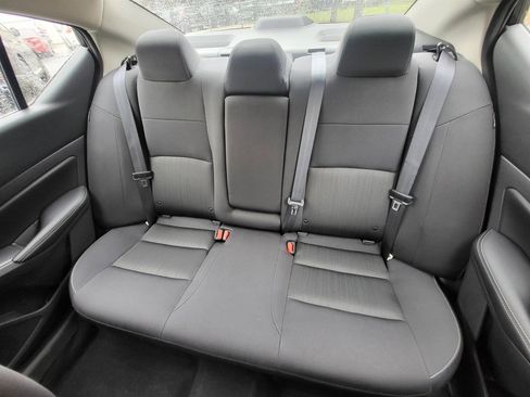 Used 2025 Nissan Altima 2.5 SV image 12