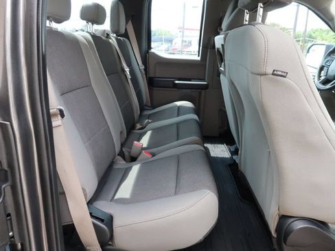 Used 2015 Ford F150 XL w/ Equipment Group 101A Mid RWD image 8