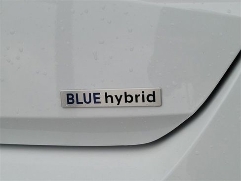 New 2026 Hyundai Elantra Blue image 21