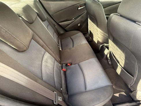 Used 2017 Toyota Yaris iA image 31