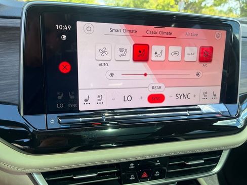 New 2026 Volkswagen Atlas SEL Premium R-Line image 13