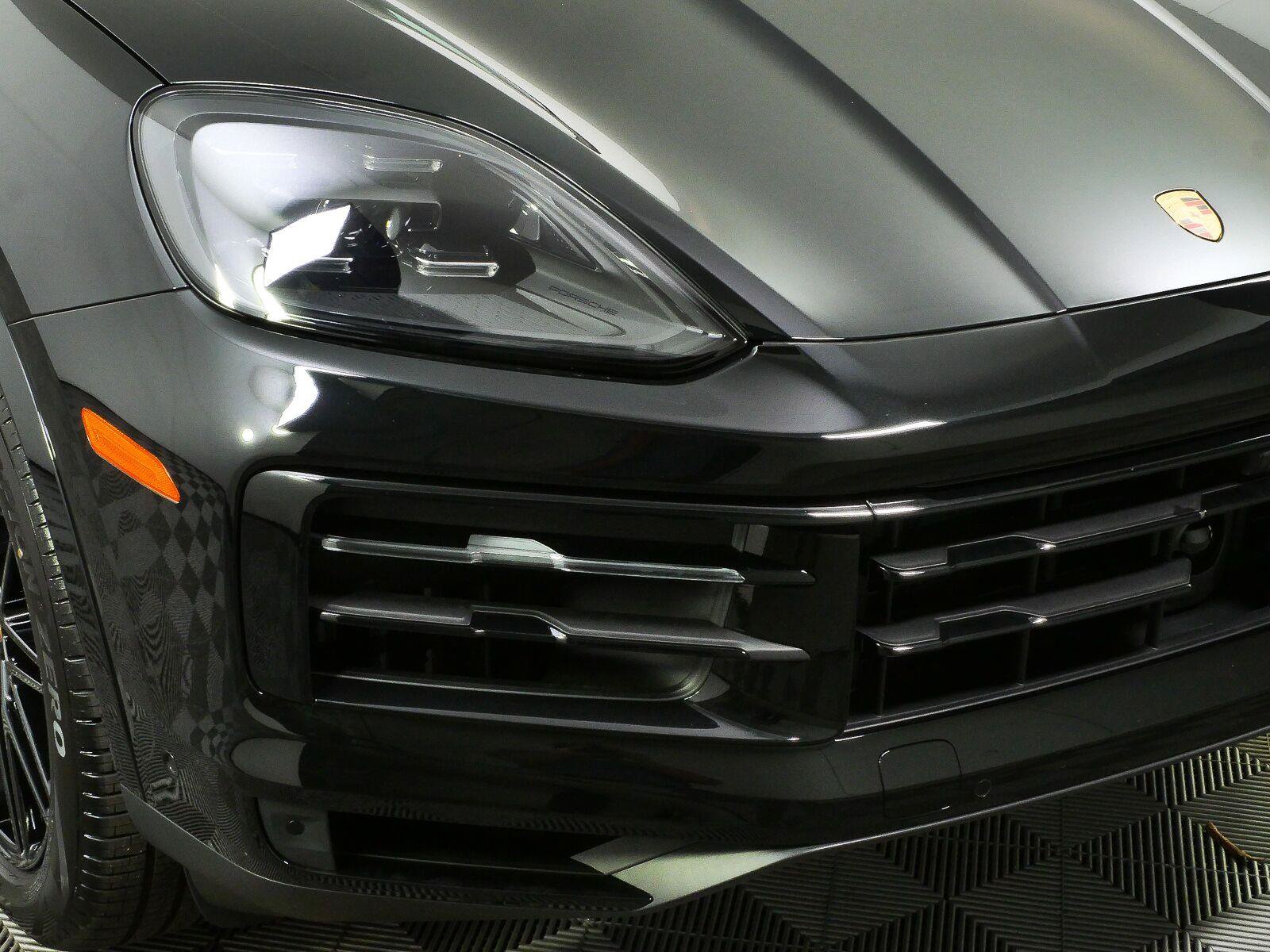 New 2026 Porsche Cayenne AWD/4WD image 35