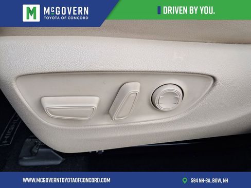 Used 2022 Toyota Highlander Platinum AWD/4WD image 15
