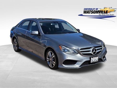 Used 2015 Mercedes-Benz E 250 BlueTEC Sedan image 1