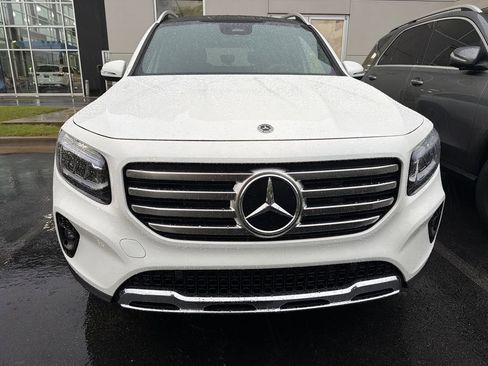 Certified 2026 Mercedes-Benz GLB 250 4MATIC image 4